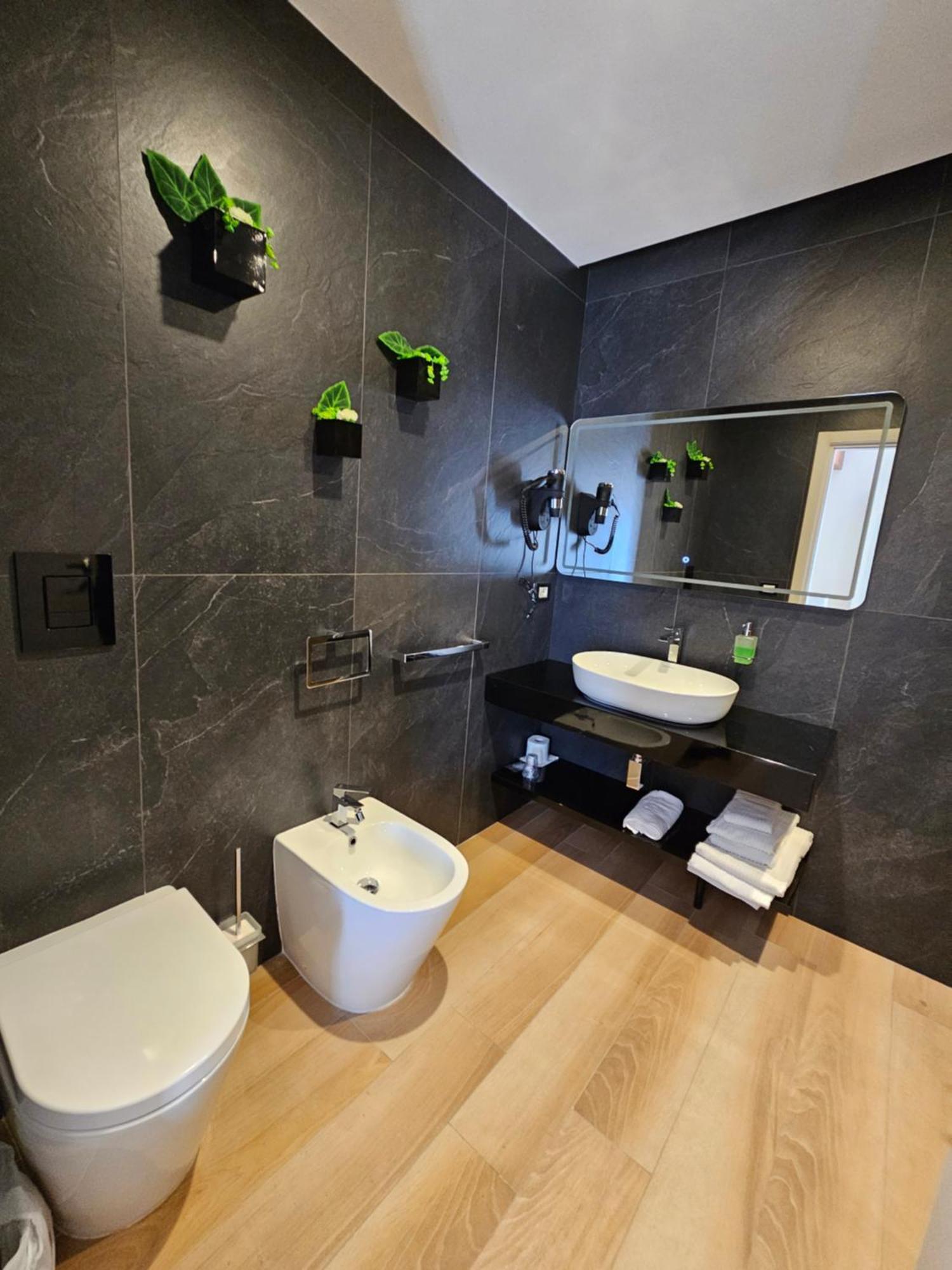 Astoria Boutique Suites 莱切 外观 照片